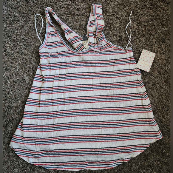NWT Free People We The Free Linen Twist Back White Striped Tank Top XS - Picture 3 of 8